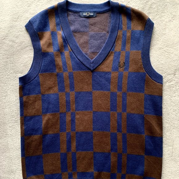 Fred Perry Heavy Checkered Cotton V-Neck Sweater Vest. Large. - Picture 1 of 7